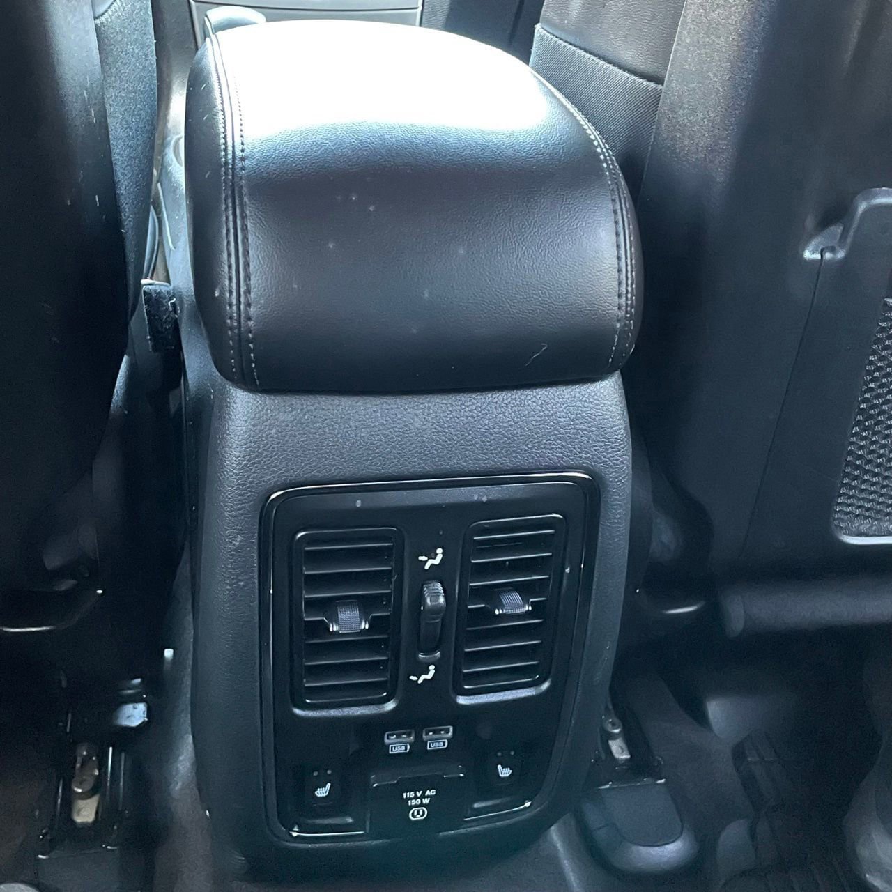 Used 2018 Jeep Grand Cherokee Limited RWD image 25