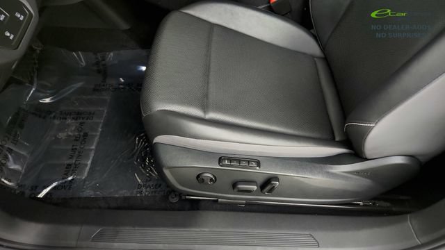 Used 2024 Volkswagen ID.4 S RWD image 49