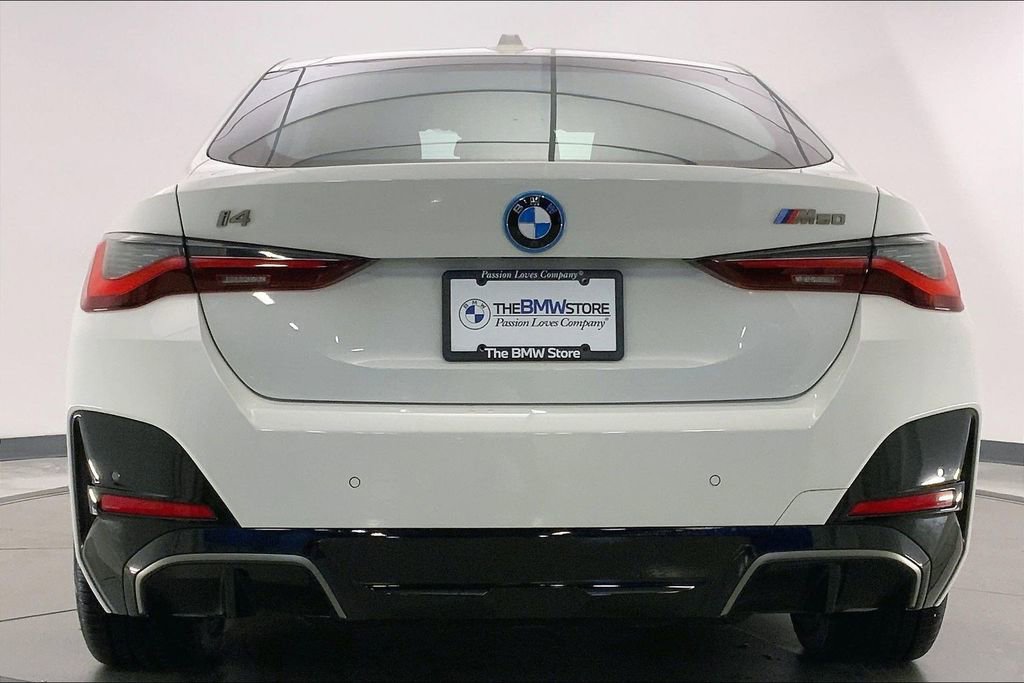 Certified 2023 BMW i4 M50 image 3