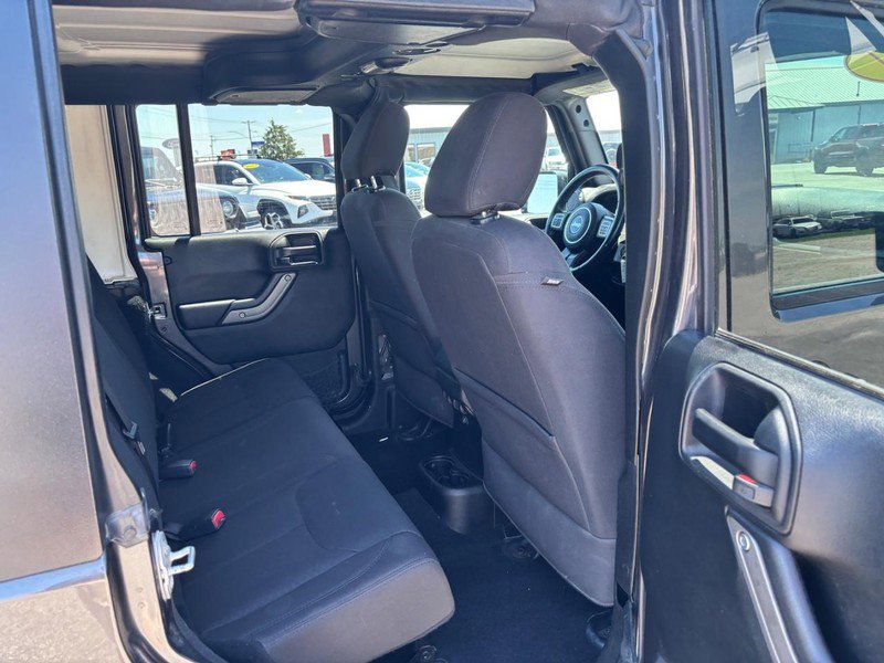 Used 2017 Jeep Wrangler Unlimited Sport w/ Quick Order Package 23S AWD/4WD image 13