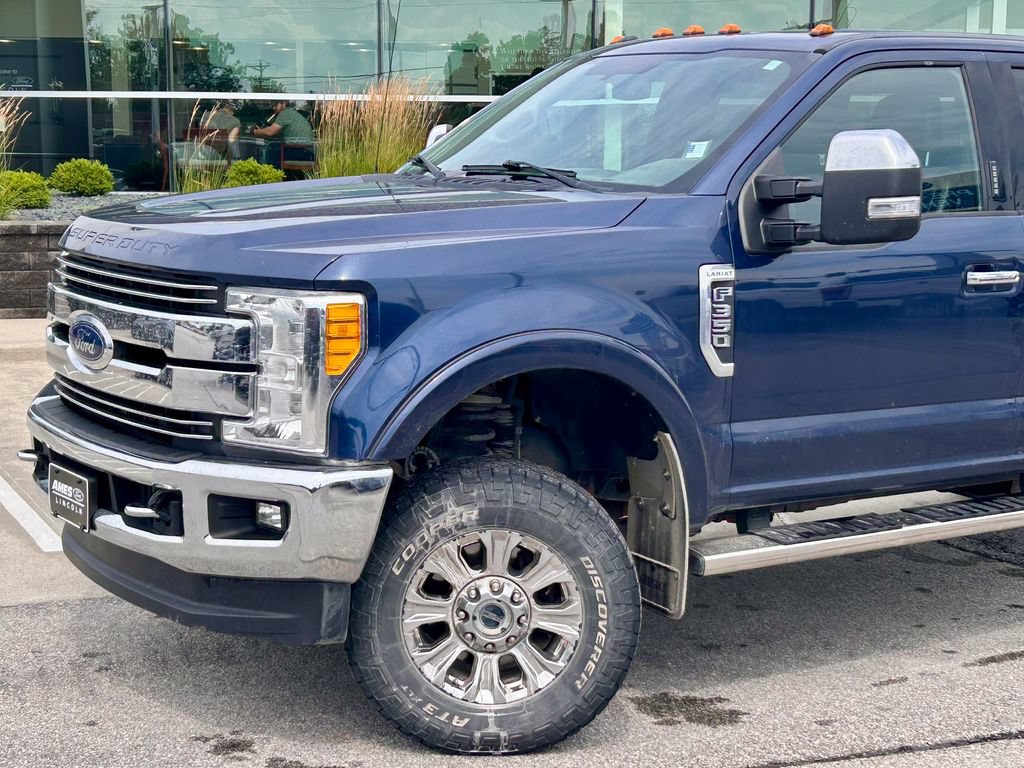 Used 2017 Ford F350 Lariat AWD/4WD image 2