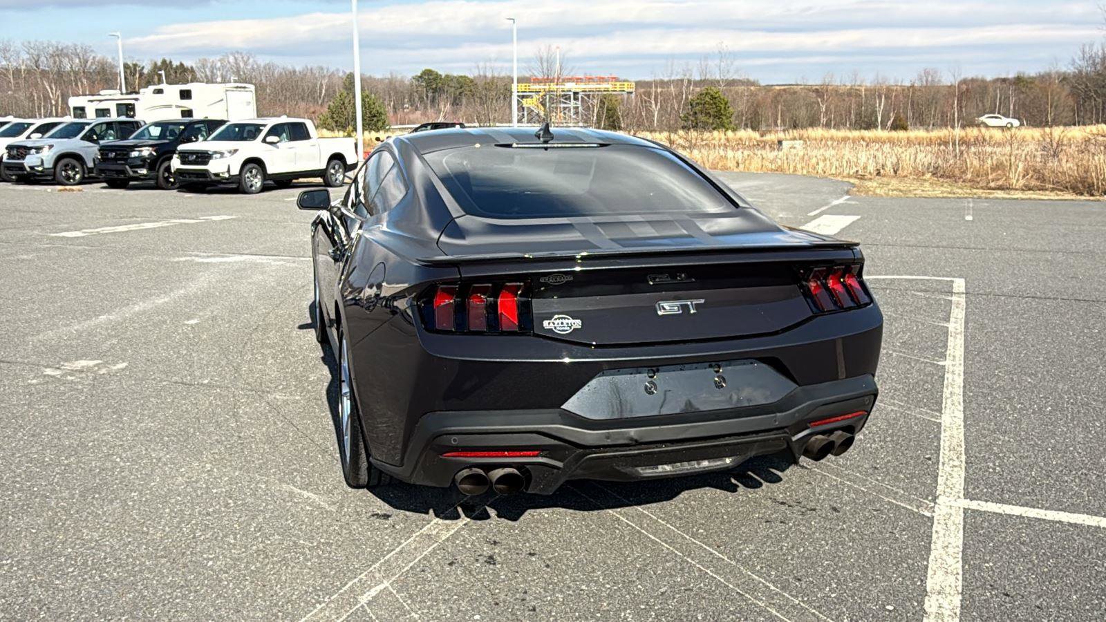 Used 2024 Ford Mustang GT Premium image 9