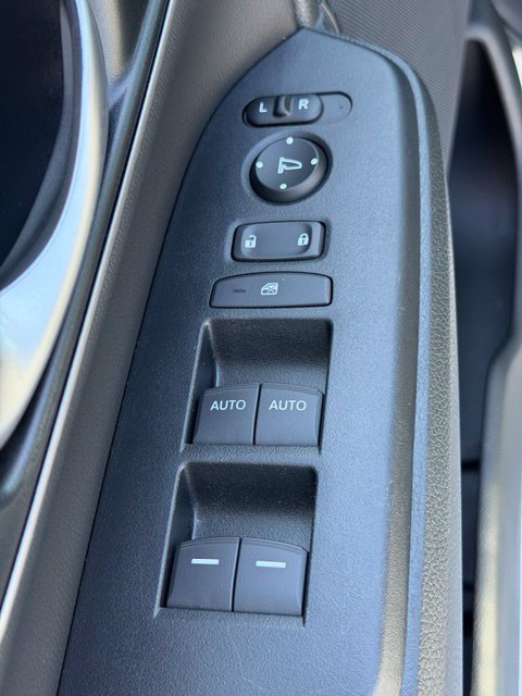Used 2018 Honda CR-V EX-L image 18