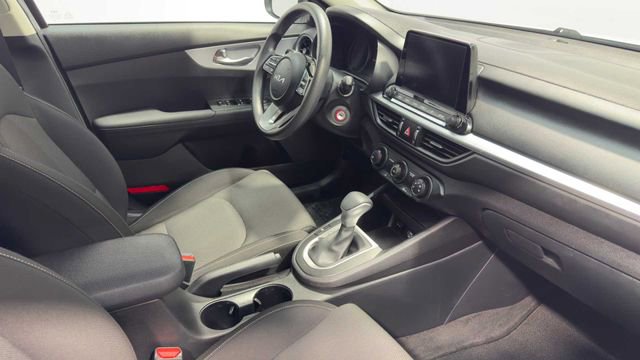 Used 2024 Kia Forte LXS w/ LXS Technology Package FWD image 12