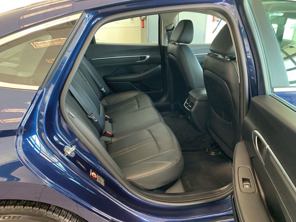 Certified 2021 Hyundai Sonata Limited w/ Winter Weather Package image 17