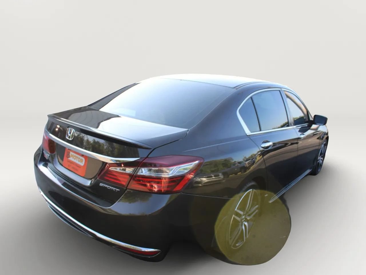 Used 2016 Honda Accord Sport image 8