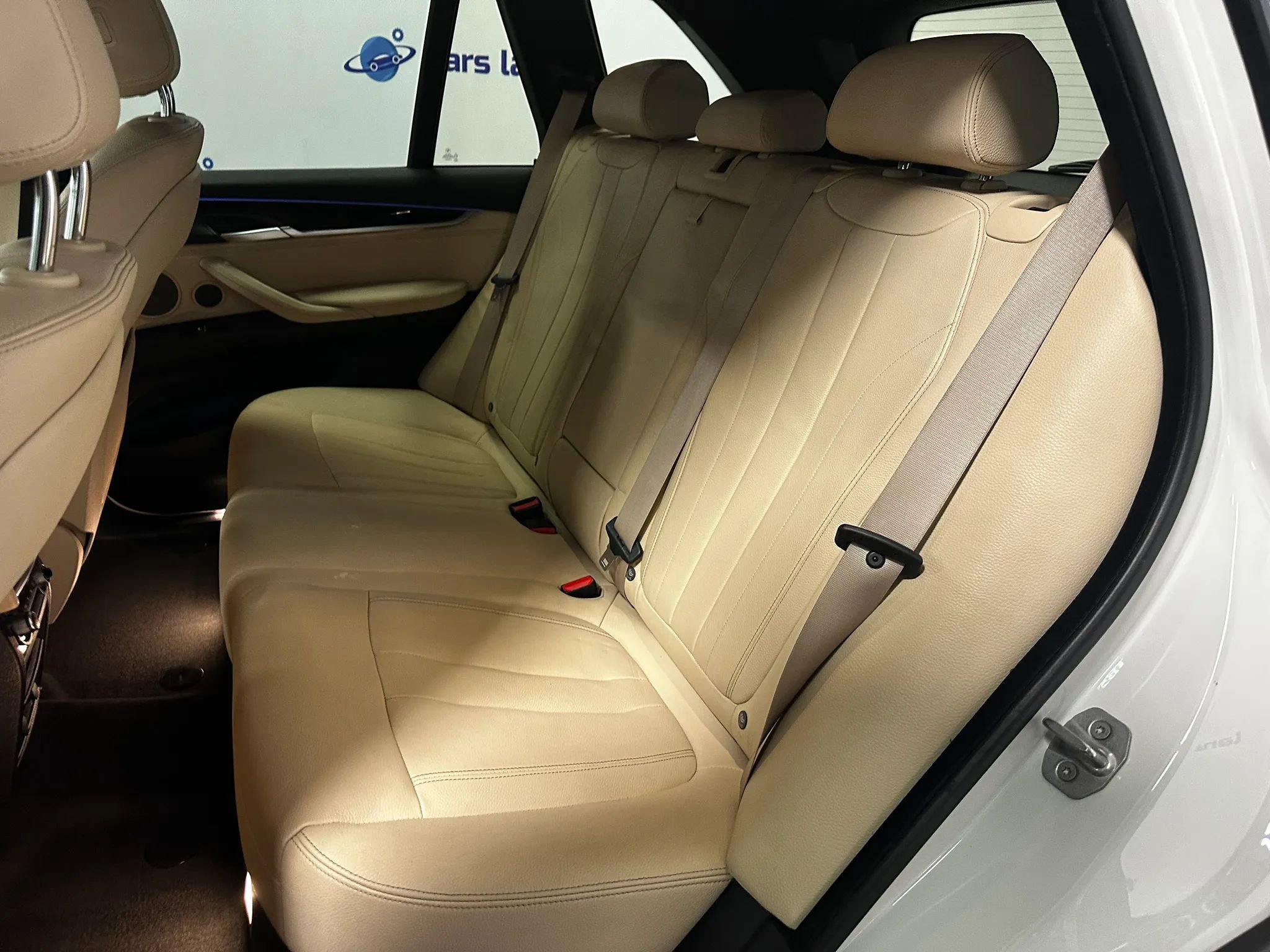 Used 2017 BMW X5 xDrive40e image 14