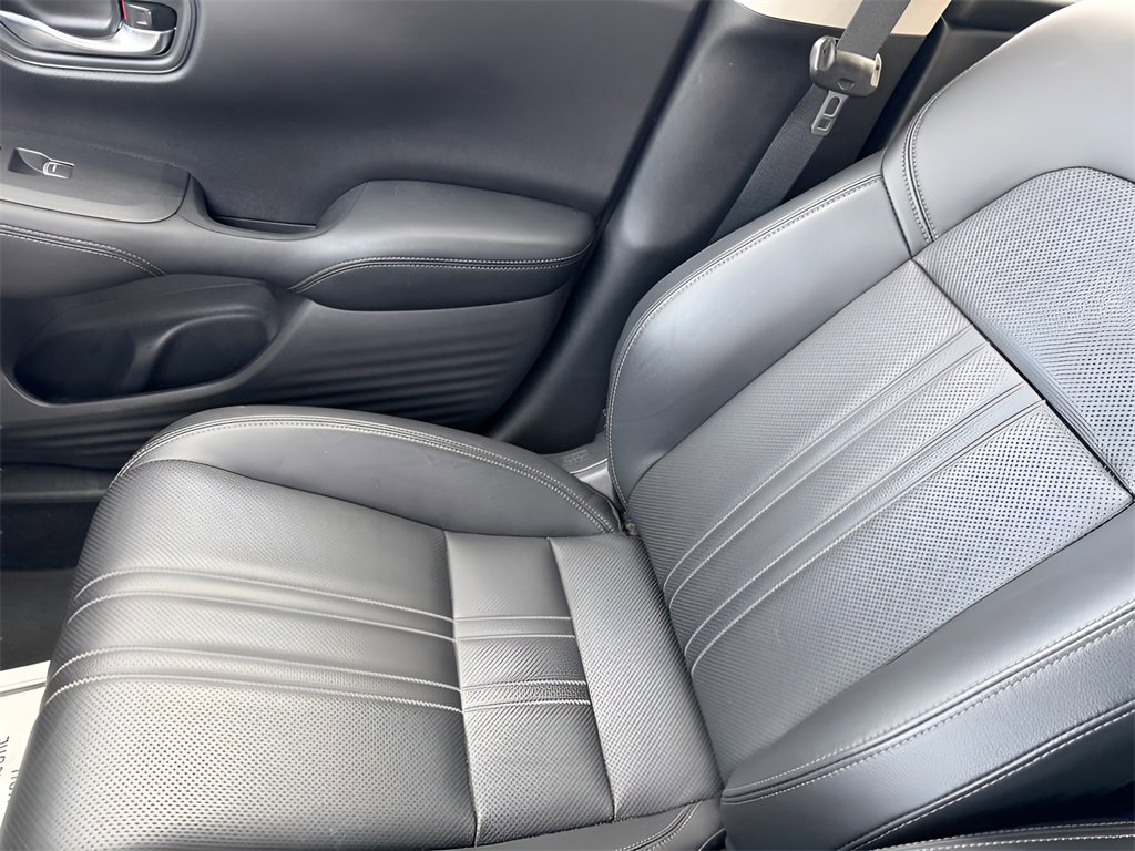 Used 2023 Honda HR-V EX-L image 28