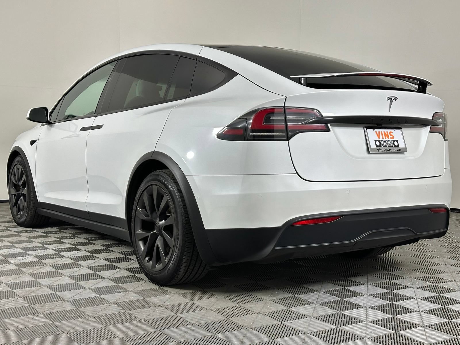Used 2023 Tesla Model X AWD/4WD image 43