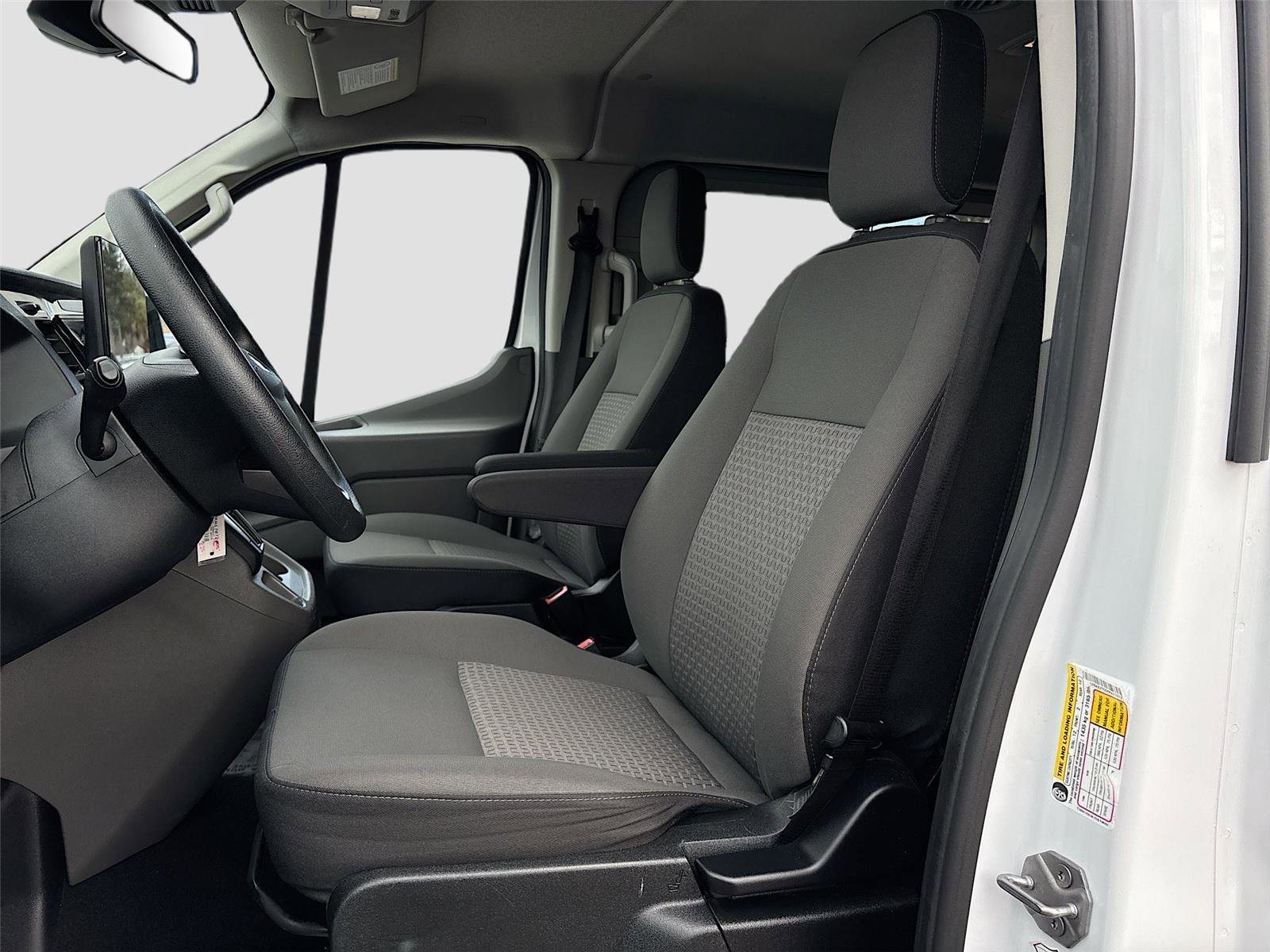Used 2024 Ford Transit 350 XLT image 20