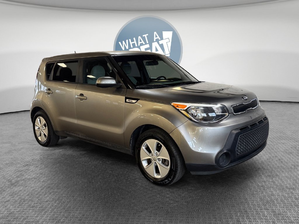 Used 2016 Kia Soul FWD image 1