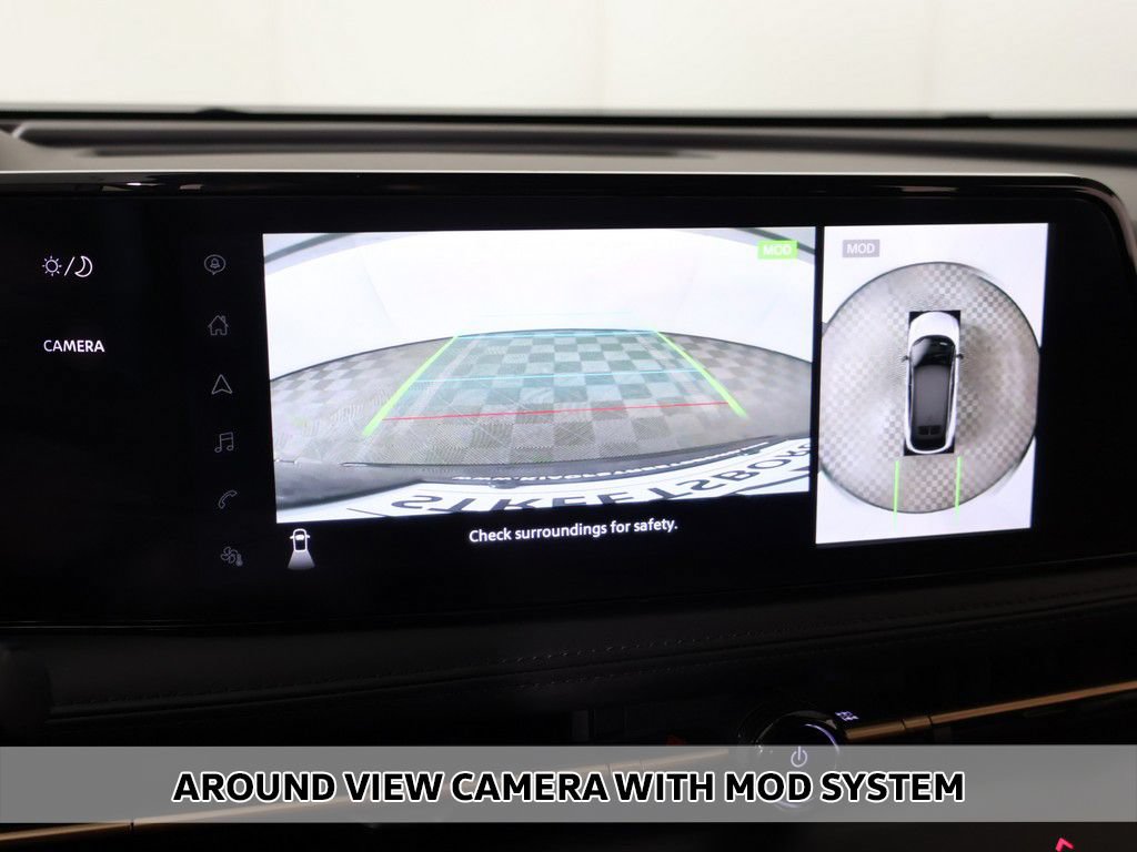 Used 2024 Nissan Ariya AWD image 7