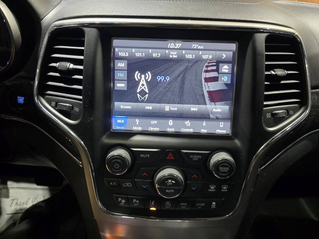 Used 2018 Jeep Grand Cherokee Overland AWD/4WD image 38