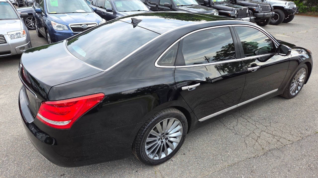 Used 2015 Hyundai Equus Signature RWD image 16