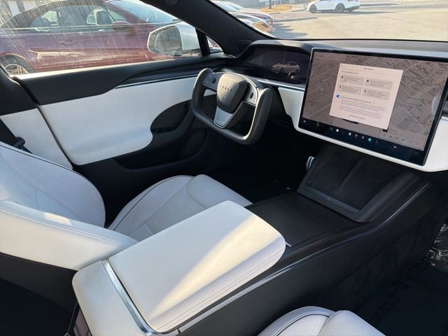 Used 2021 Tesla Model S Plaid image 10