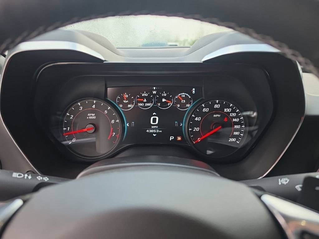 Used 2016 Chevrolet Camaro SS image 11