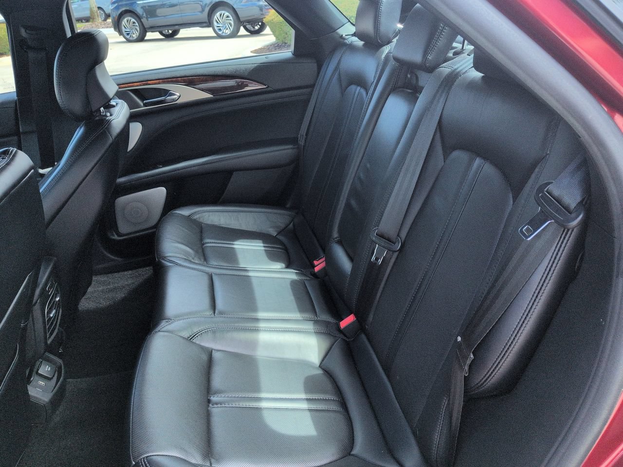 Certified 2019 Lincoln MKZ Reserve w/ Luxury Package FWD image 13