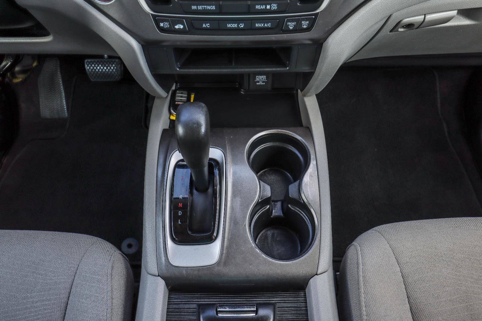 Used 2016 Honda Pilot LX image 23