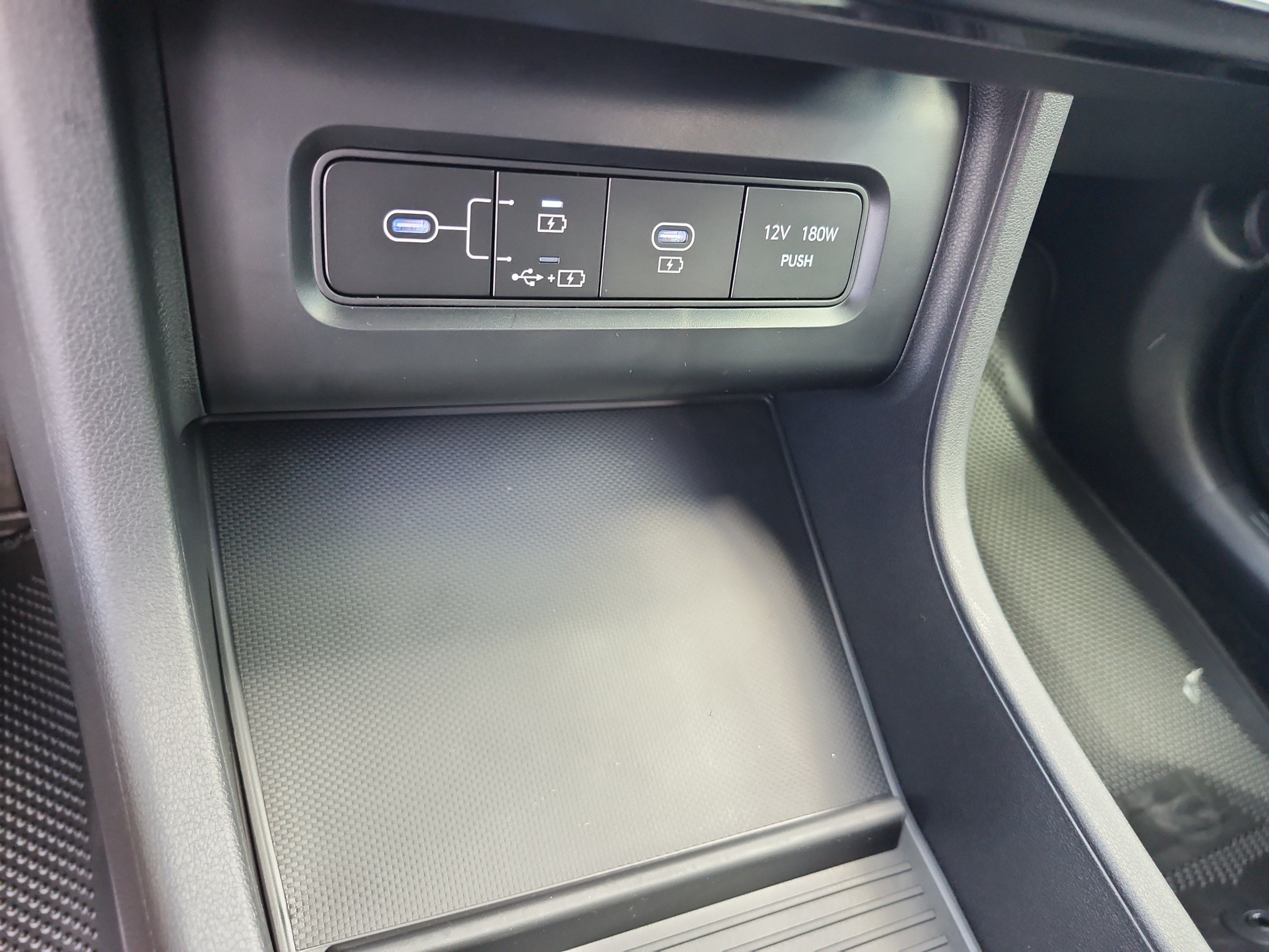 New 2026 Hyundai Tucson Limited AWD/4WD image 28