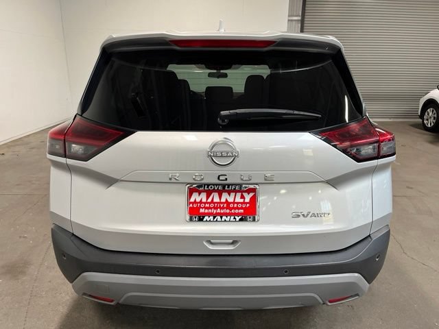 Used 2023 Nissan Rogue SV AWD/4WD image 4