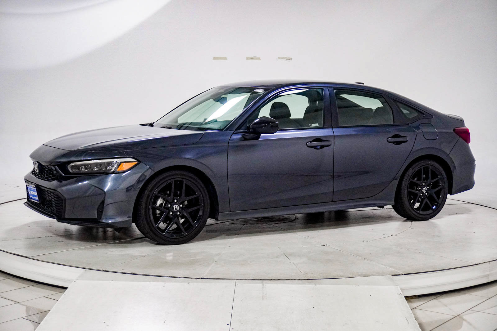 Used 2025 Honda Civic Sport image 4