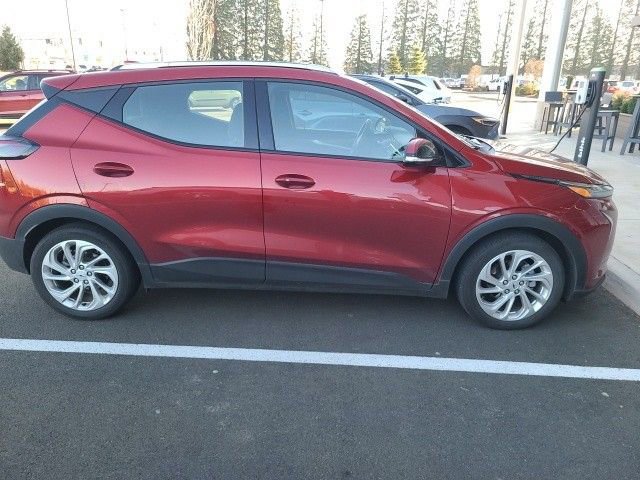 Used 2023 Chevrolet Bolt EUV LT w/ Driver Confidence Package image 7
