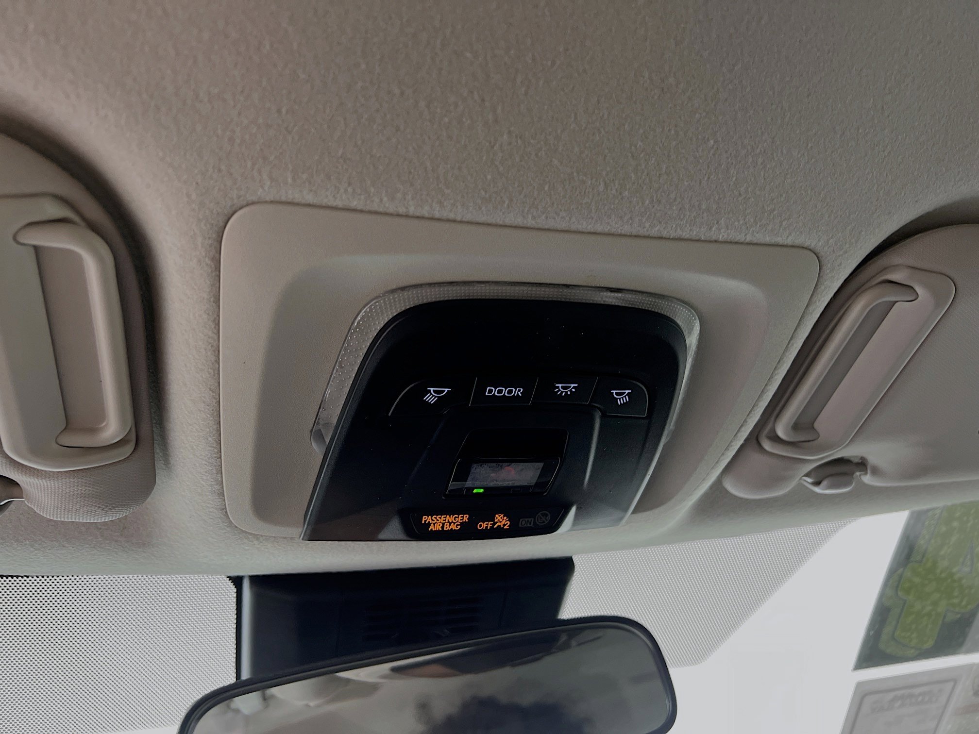 Used 2024 Toyota Corolla LE image 21