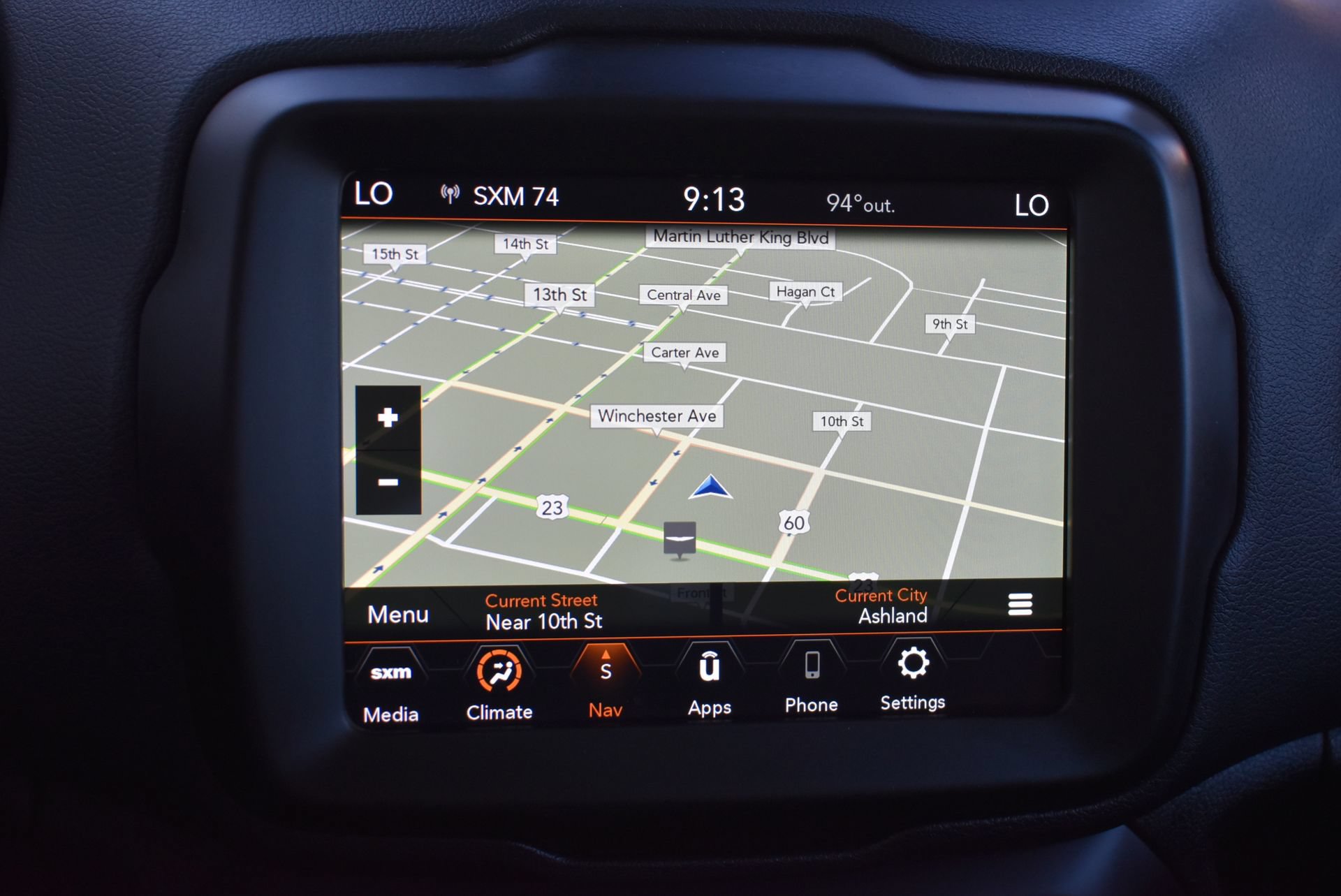 Used 2023 Jeep Renegade Latitude AWD/4WD image 25