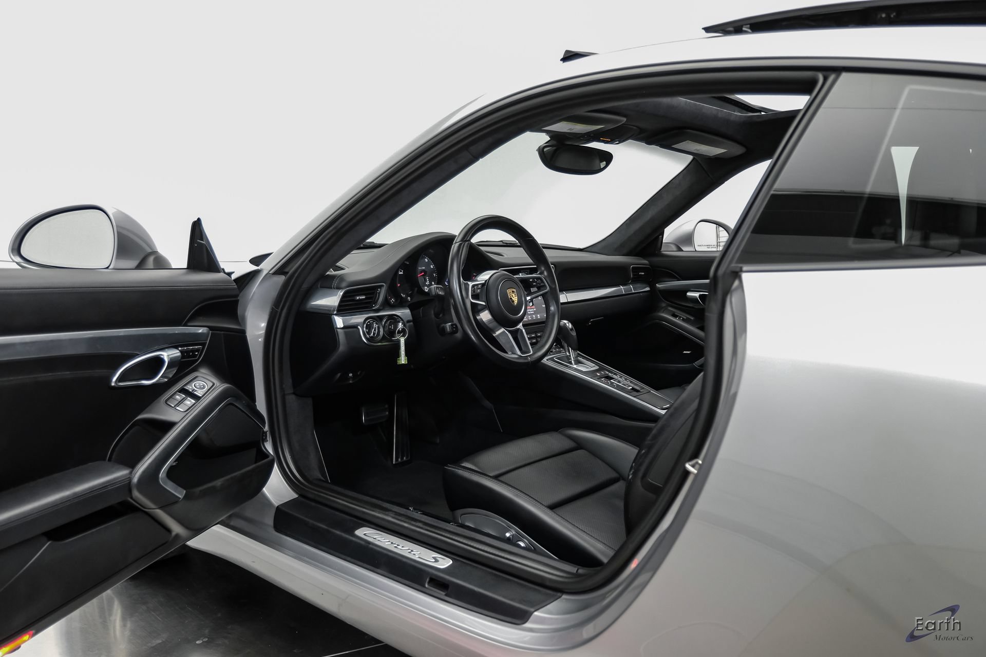 Used 2017 Porsche 911 Carrera S RWD image 31