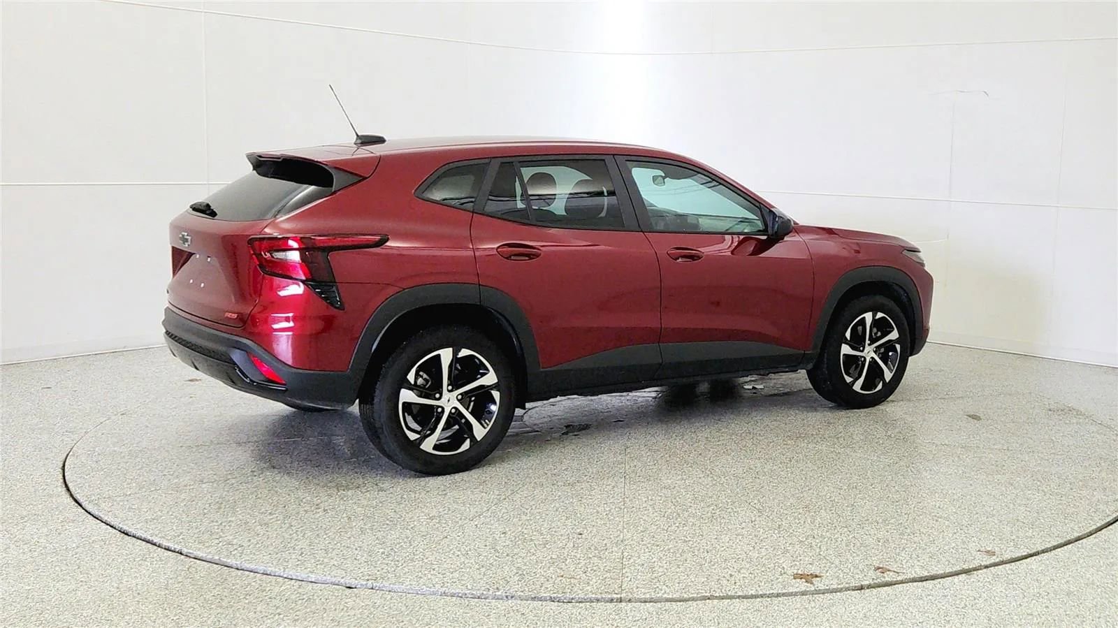 Used 2025 Chevrolet Trax RS w/ Driver Confidence Package FWD image 8