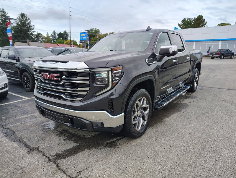 Used 2022 GMC Sierra 1500 SLT w/ SLT Premium Plus Package