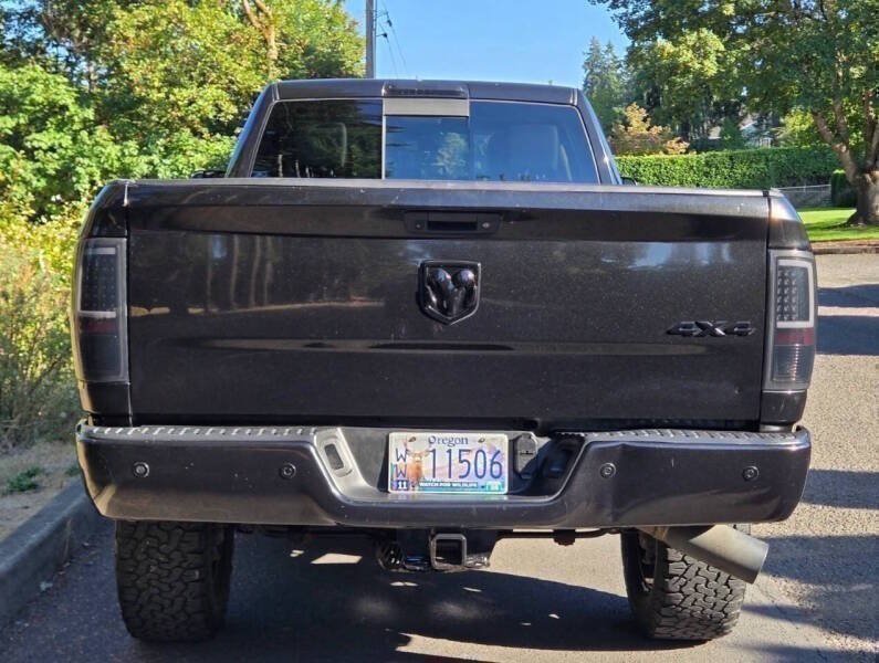 Used 2017 RAM 2500 Laramie w/ Sport Appearance Group AWD/4WD image 10