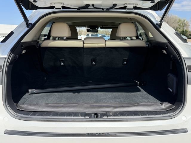 Used 2022 Lexus RX 450h AWD w/ Premium Package image 31