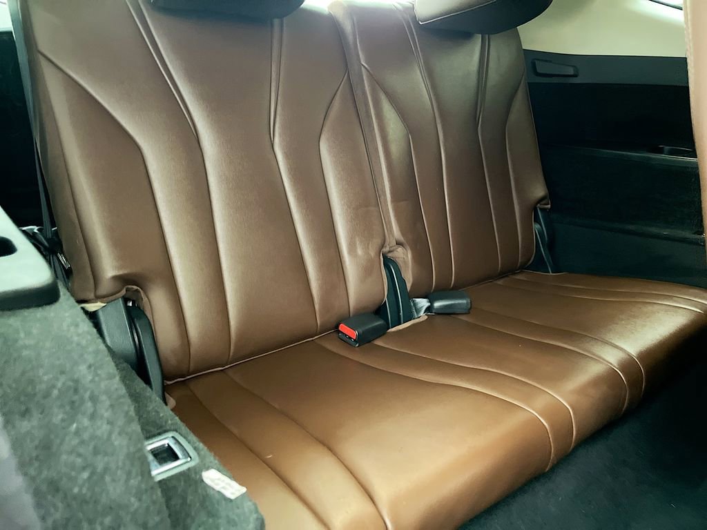 Used 2024 Acura MDX SH-AWD w/ Technology Package image 29