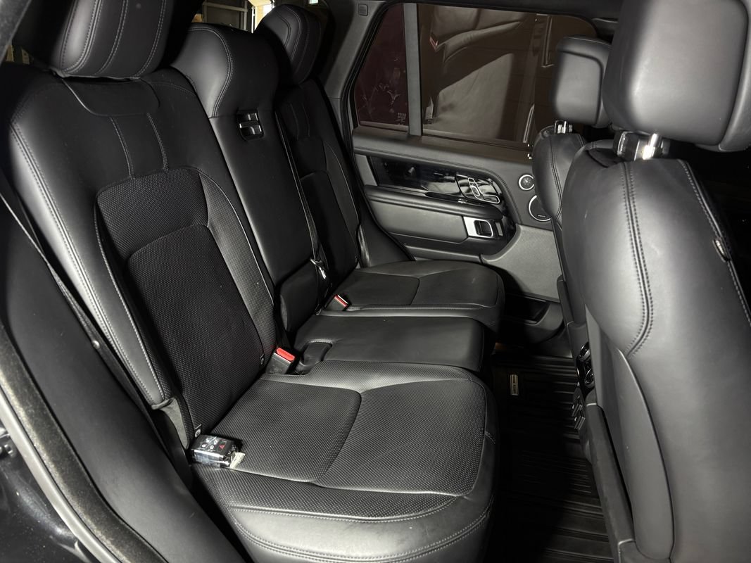 Used 2020 Land Rover Range Rover HSE AWD/4WD image 27