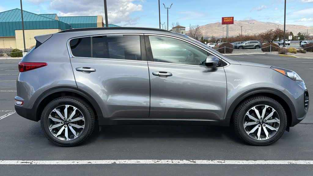 Used 2019 Kia Sportage EX w/ Option Group 040 video 2