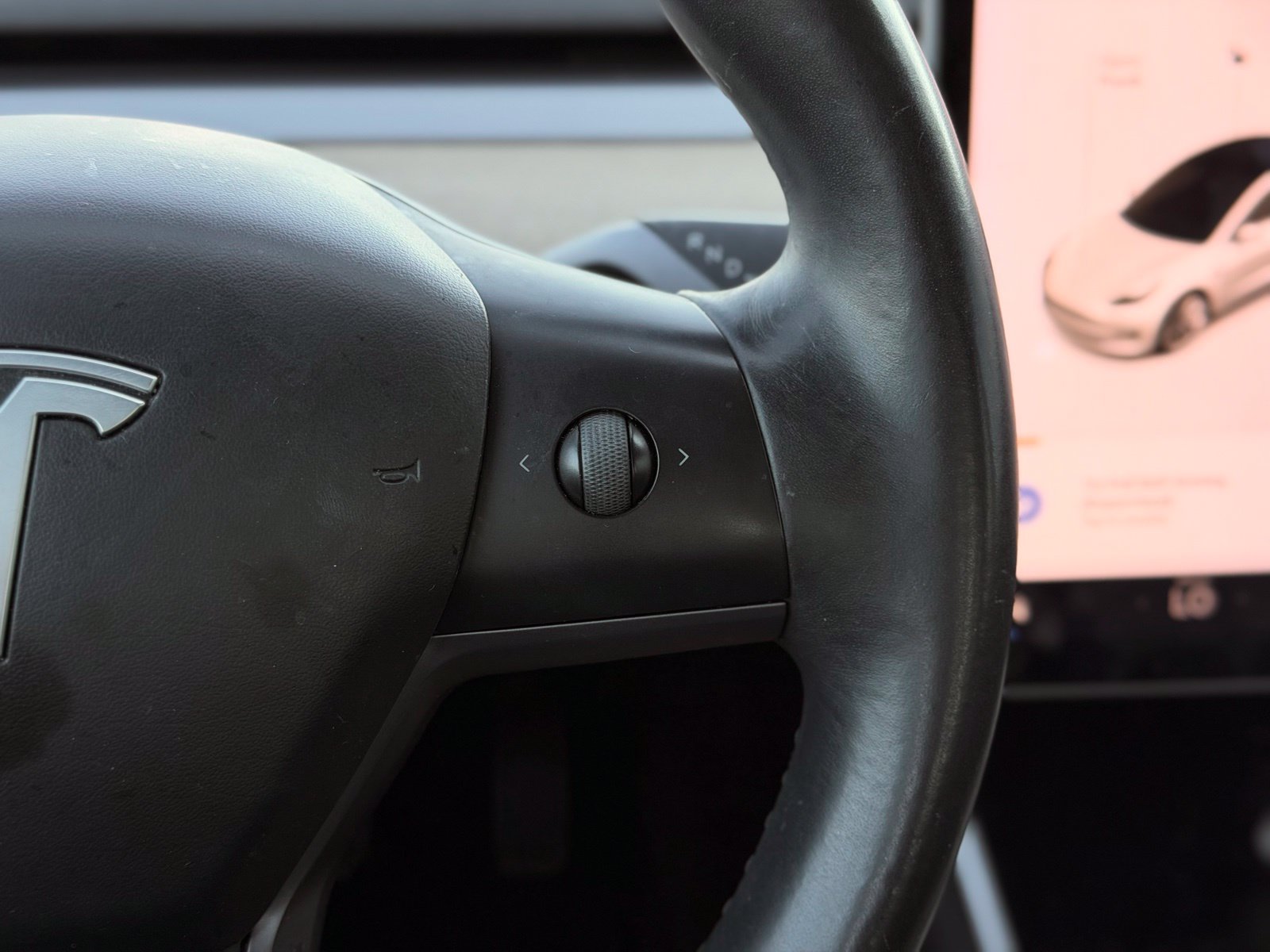 Used 2018 Tesla Model 3 Long Range AWD/4WD image 31