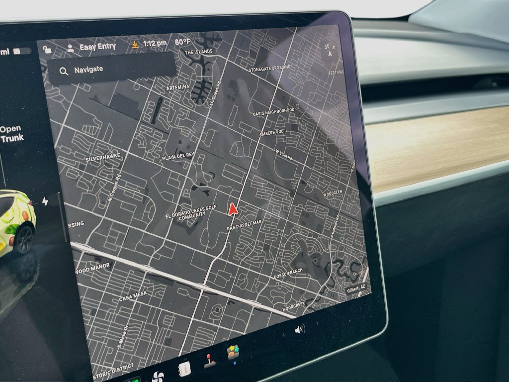 Used 2025 Tesla Model Y Long Range RWD image 12