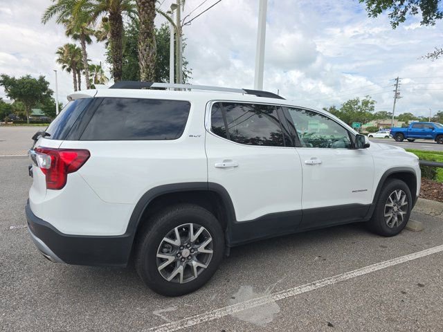 Used 2023 GMC Acadia SLT w/ Preferred Package FWD image 2
