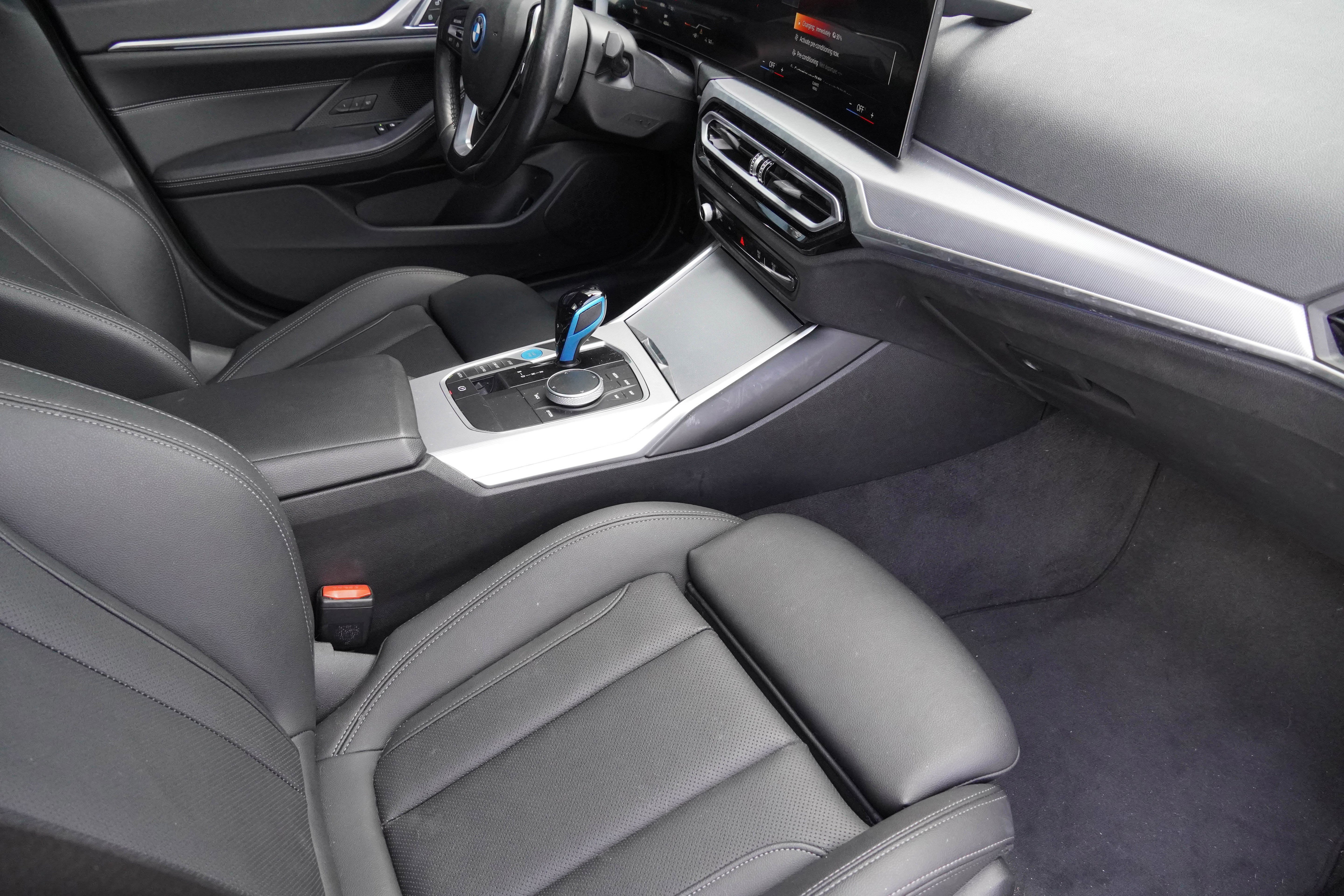 Certified 2023 BMW i4 eDrive35 w/ Premium Package image 10