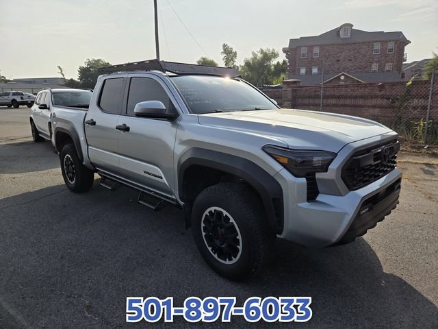 Used 2024 Toyota Tacoma TRD Off-Road AWD/4WD image 3