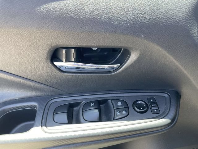 Used 2023 Nissan Versa SV FWD image 21