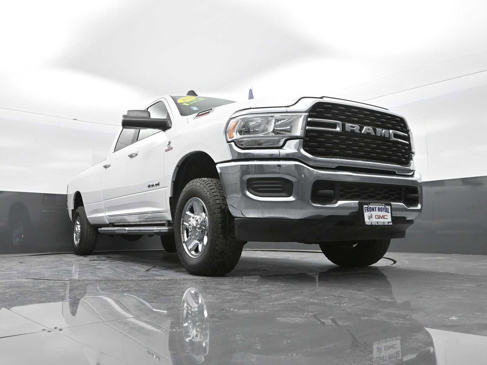 Used 2022 RAM 3500 Big Horn image 32