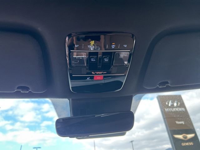 Used 2025 Hyundai Santa Fe Limited image 22