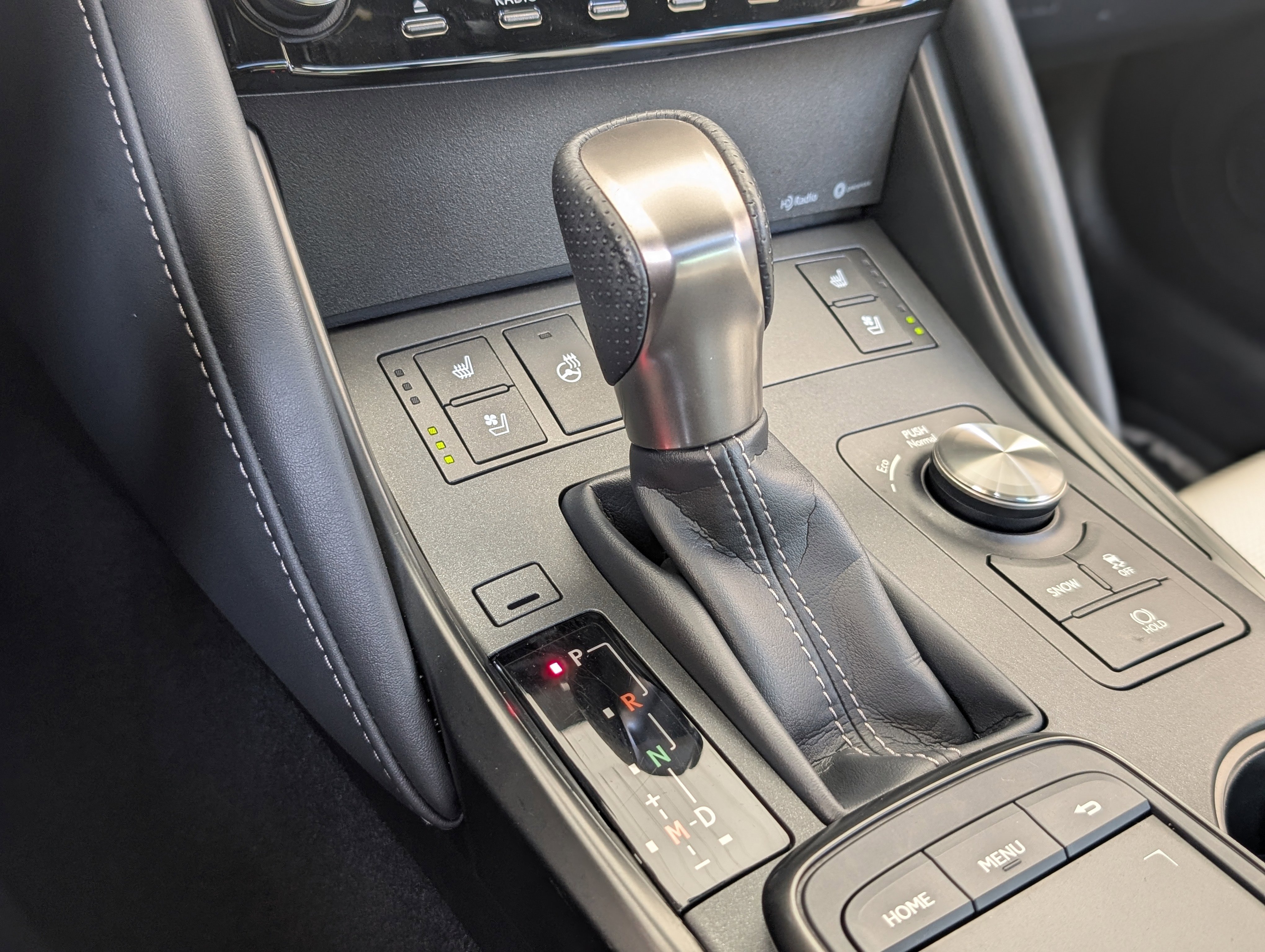 Used 2025 Lexus IS 350 F Sport RWD image 32