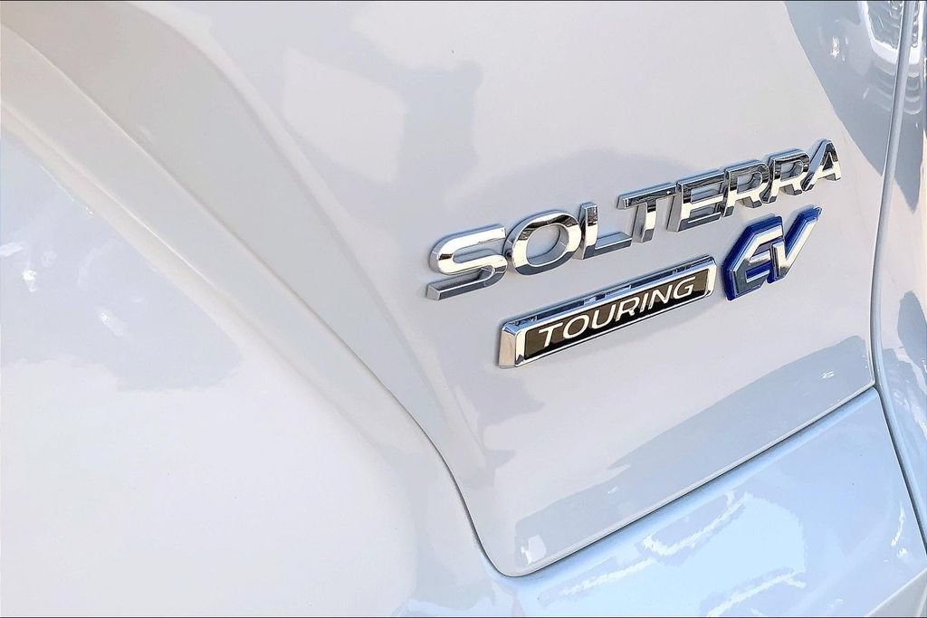Used 2024 Subaru Solterra AWD/4WD image 24
