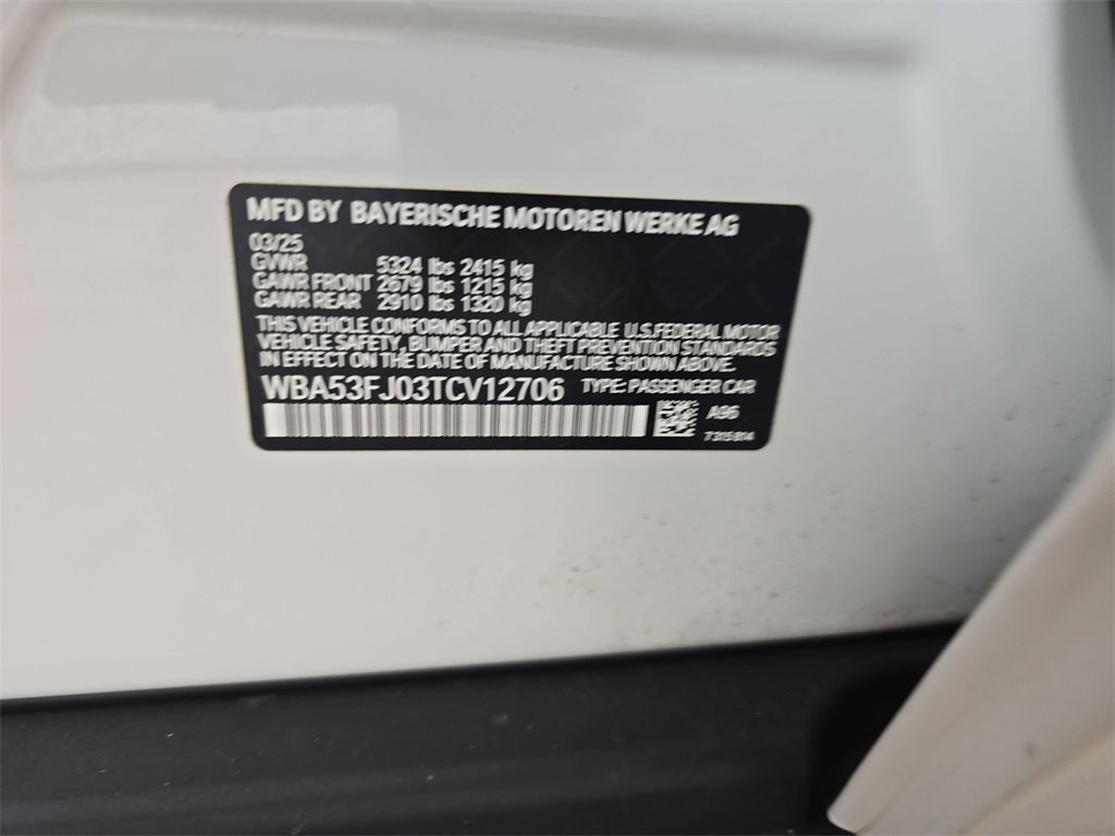 Used 2026 BMW 530i xDrive w/ Premium Package image 34