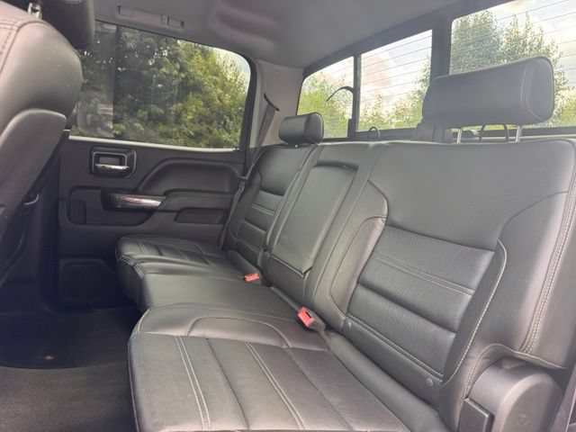 Used 2015 GMC Sierra 2500 Denali w/ Duramax Plus Package AWD/4WD image 24