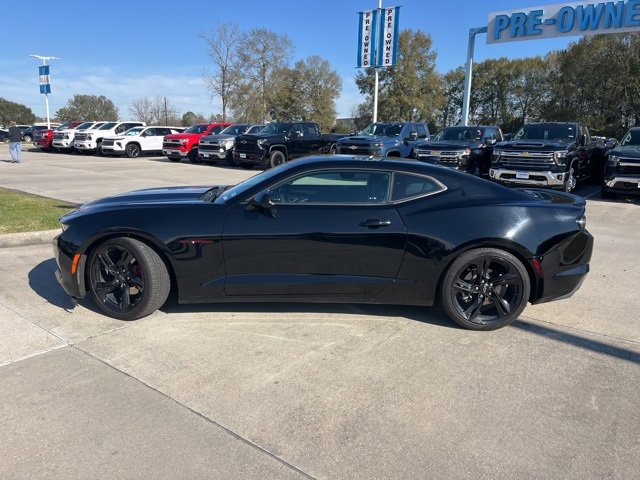 Used 2023 Chevrolet Camaro LT w/ RS Package image 3