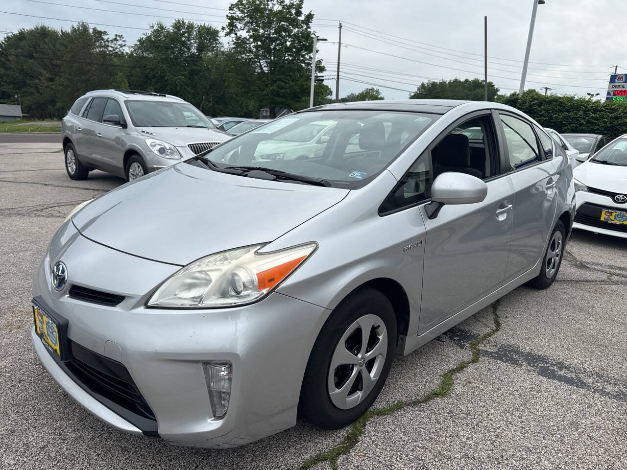 Used 2013 Toyota Prius Three w/ Solar Roof Pkg FWD image 26